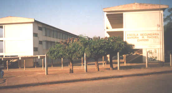 escola_chi4.jpg